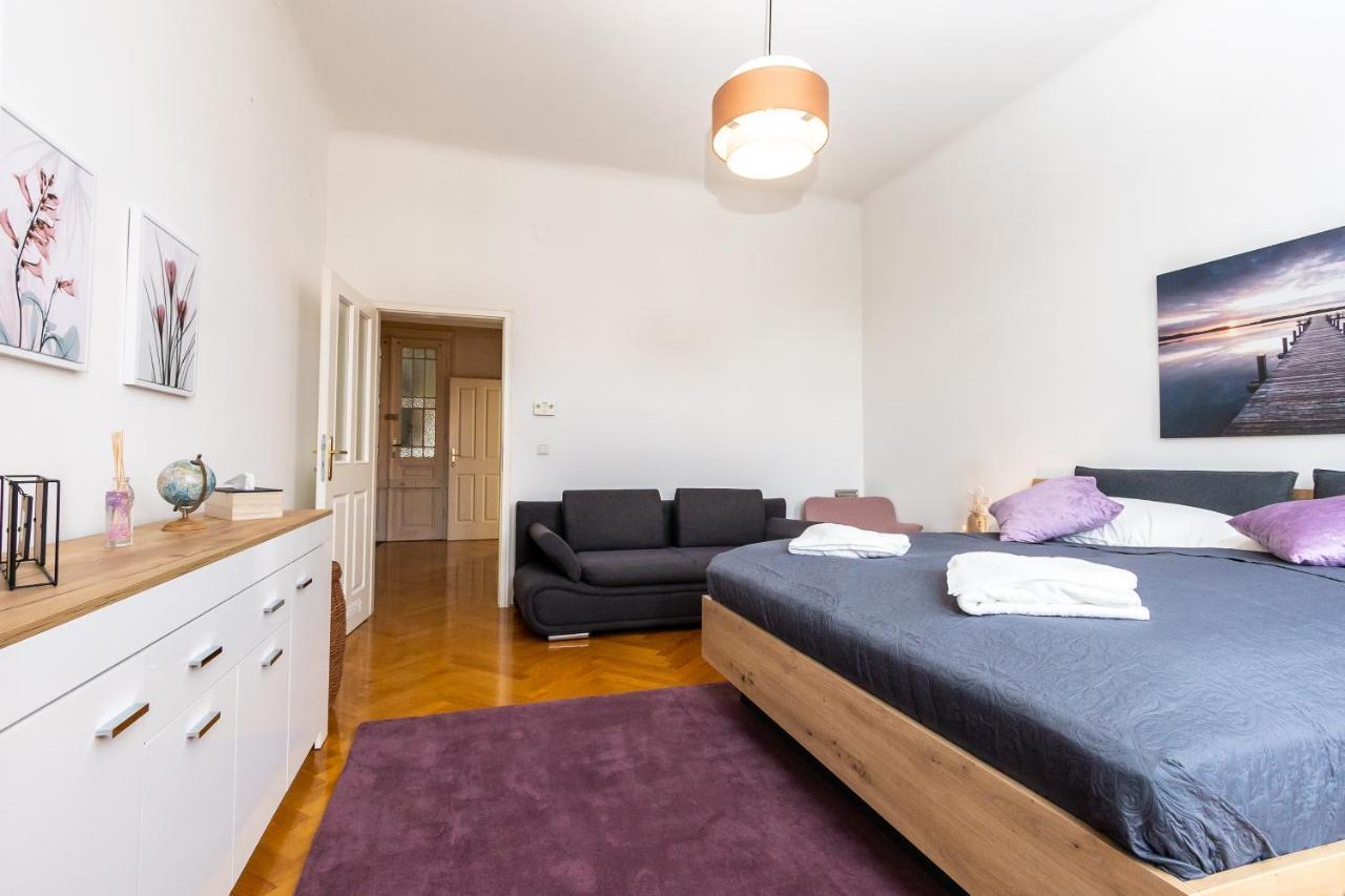 Deluxe Apartment Near Hauptbahnhof Wenen Buitenkant foto
