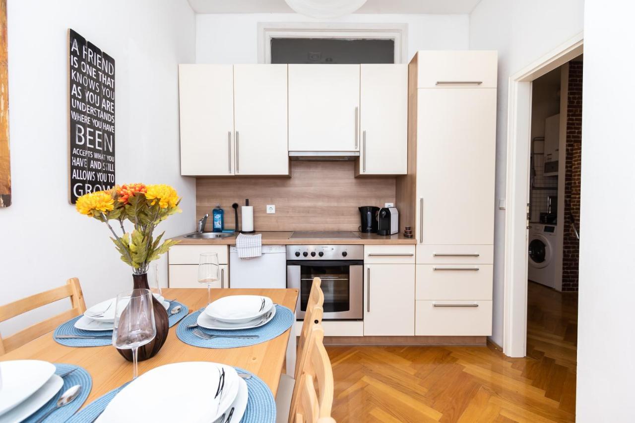 Deluxe Apartment Near Hauptbahnhof Wenen Buitenkant foto