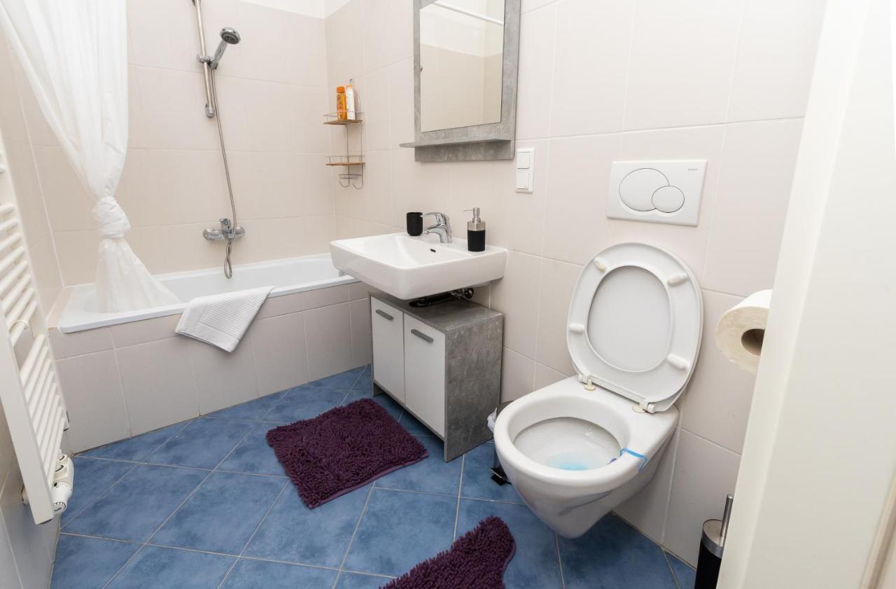 Deluxe Apartment Near Hauptbahnhof Wenen Buitenkant foto