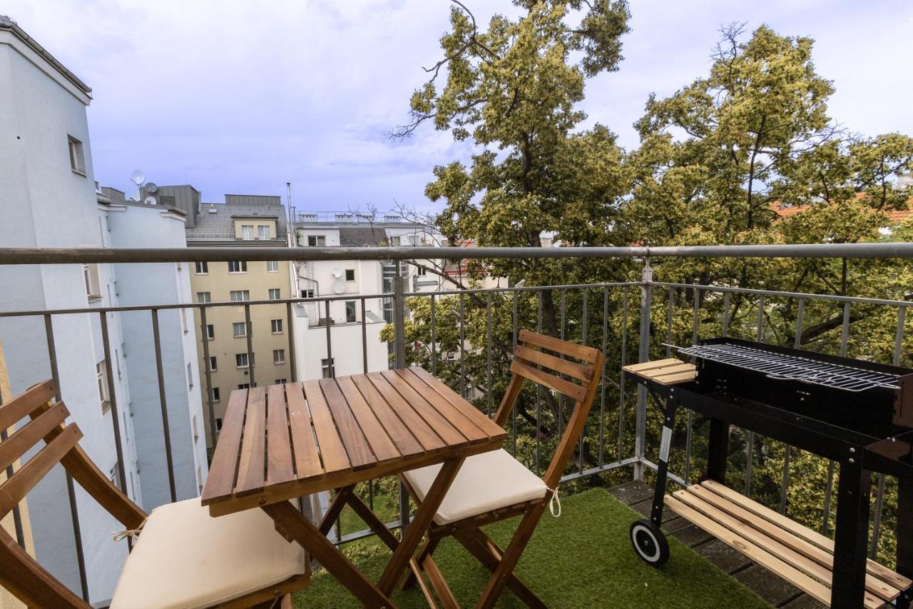Deluxe Apartment Near Hauptbahnhof Wenen Buitenkant foto